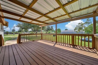 35839 Skyview Rd in Pine Island, TX - Building Photo - Building Photo