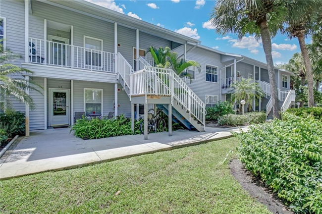 1885 Courtyard Way in Naples, FL - Building Photo - Building Photo