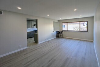 28126 Ridgethorne Ct in Rancho Palos Verdes, CA - Building Photo - Building Photo