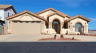 6301 Vista Laguna Dr in Fort Mohave, AZ - Building Photo