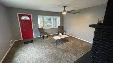 505 Monongahela Ave in Glassport, PA - Foto de edificio - Building Photo