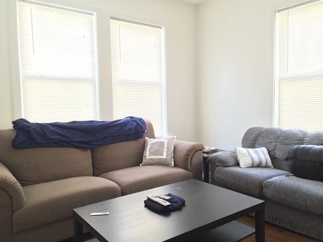 15 Marney St in Cambridge, MA - Building Photo - Building Photo