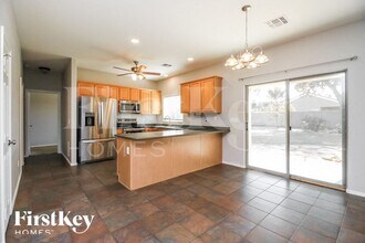 39226 N Luke Cir in San Tan Valley, AZ - Building Photo - Building Photo