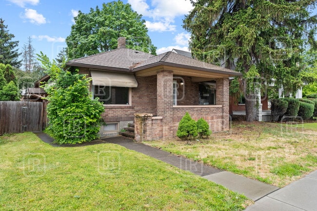 808 E Mission Ave in Spokane, WA - Building Photo - Building Photo