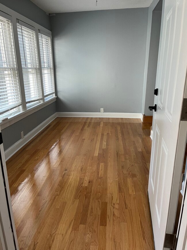 3412 N Seminary Ave, Unit 1 in Chicago, IL - Building Photo - Building Photo