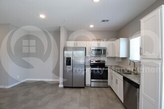 2234 W El Caro Dr in Phoenix, AZ - Building Photo - Building Photo
