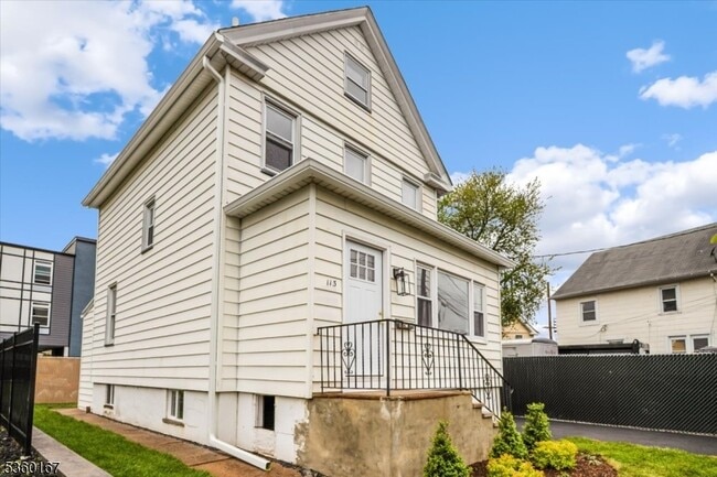 property at 113 John St