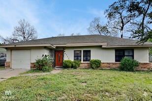 4310 Boynton Dr in Houston, TX - Building Photo