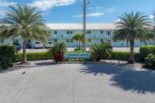 Harbour Lights in North Palm Beach, FL - Building Photo