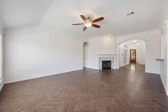 2301 Shadow Canyon Ct in Pearland, TX - Building Photo - Building Photo