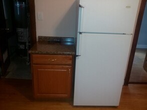 2325 W Iowa St-Unit -2 in Chicago, IL - Building Photo - Building Photo