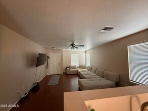3650 E Constitution Dr in Gilbert, AZ - Building Photo - Building Photo