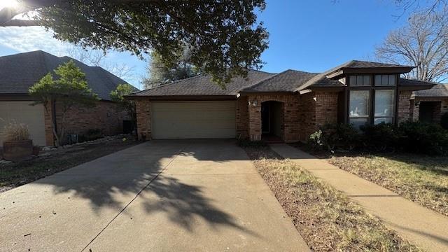 2020 N St Andrews Ct