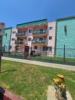 701 S Oxford Ave in Los Angeles, CA - Building Photo