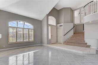 1842 Bogey Way in Henderson, NV - Building Photo - Building Photo