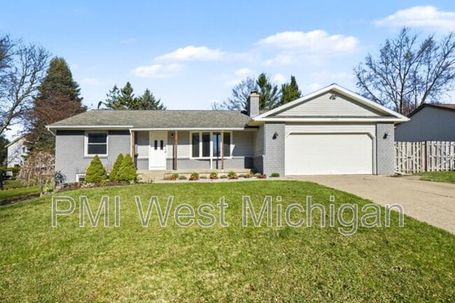 property at 6593 Crownpointe Dr SW