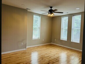 1745 Madison St-Unit -1745-2 Madison St in Dubuque, IA - Foto de edificio - Building Photo