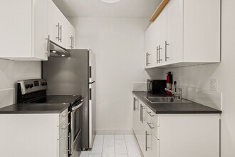 474 Clifton St in Oakland, CA - Building Photo - Building Photo