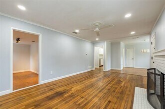 2732 Mateur St in Dallas, TX - Building Photo - Building Photo
