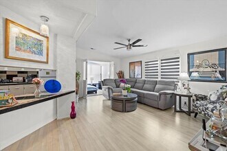 5343 NW 4th Terrace in Pompano Beach, FL - Building Photo - Building Photo