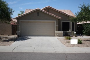 12558 W Indianola Ave in Avondale, AZ - Building Photo