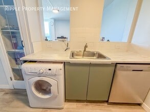 314-314 14 St NW in Calgary, AB - Building Photo - Building Photo