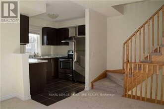 48 Nearco Cresent in Oshawa, ON - Building Photo - Building Photo