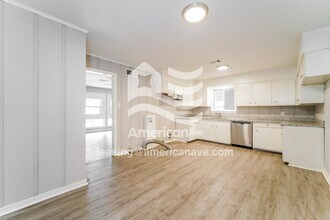 252 McDowell Park Cir in Jackson, MS - Foto de edificio - Building Photo