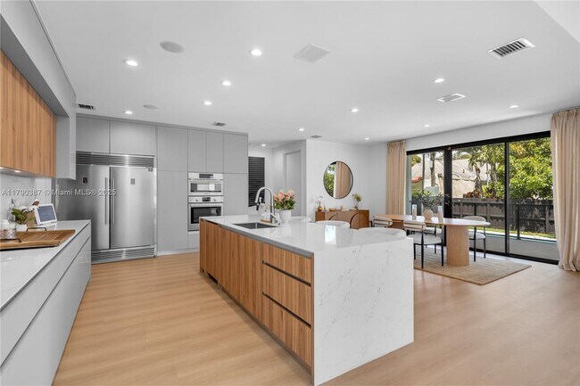 1509 SW 15th St in Miami, FL - Building Photo - Building Photo