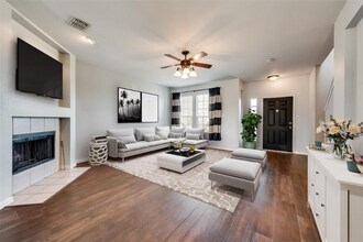1909 Bradford Pear Square in Little Elm, TX - Building Photo - Building Photo