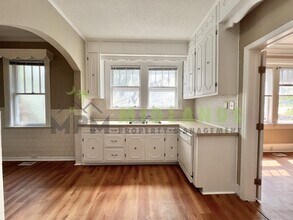 2441 Gervais St in Columbia, SC - Building Photo - Building Photo