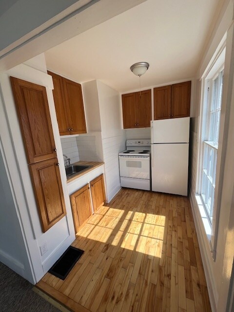 38 6th St, Unit #2