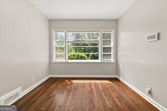 1935 Handley Ave SW in Atlanta, GA - Building Photo - Building Photo