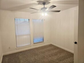 17705 Horne Ln in Edmond, OK - Building Photo - Building Photo