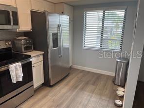 property at 7886 Eagle Creek Dr