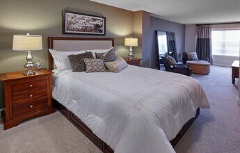 2145 Cedar Grove Trail in Eagan, MN - Building Photo - Building Photo