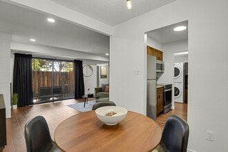 7995 E Mississippi Ave in Denver, CO - Building Photo - Building Photo