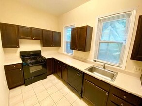 5009 Roland Ave in Baltimore, MD - Building Photo - Building Photo