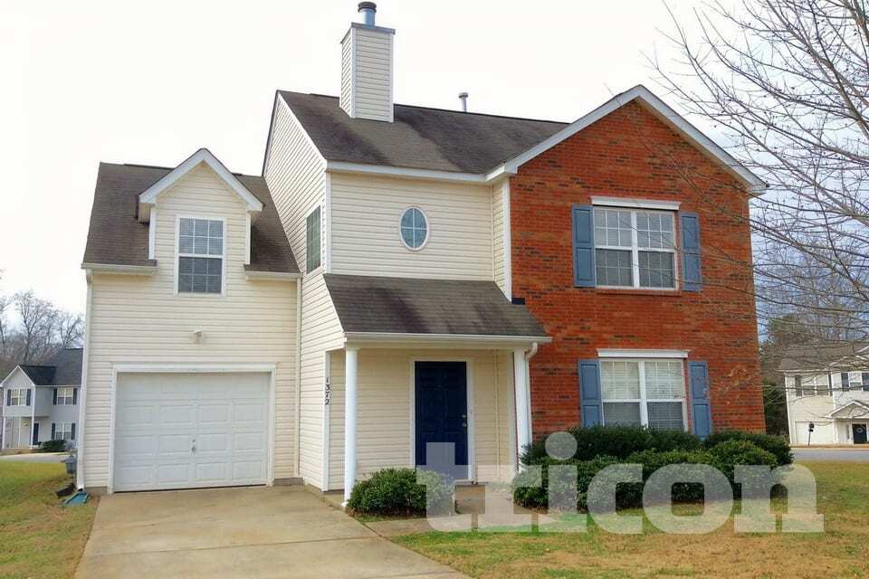 1372 Zered Pl NW in Concord, NC - Foto de edificio