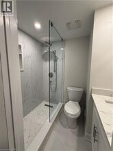 87 Peter St in Hamilton, ON - Building Photo - Building Photo