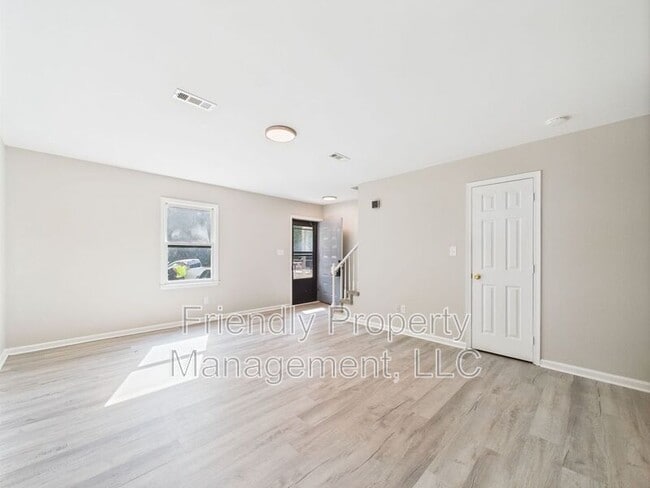 4067 Greene Haven Dr in Winston-Salem, NC - Building Photo - Building Photo