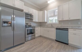 1822 15th St in Gulfport, MS - Building Photo - Building Photo
