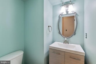 21234 Park Grove Terrace in Ashburn, VA - Building Photo - Building Photo