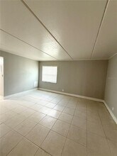 302 Spg Gdn Ave S in DeLand, FL - Building Photo - Building Photo