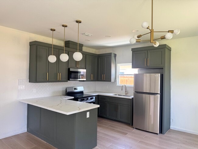 2111 Dragonfly St, Unit 1 in Mission, TX - Building Photo - Building Photo