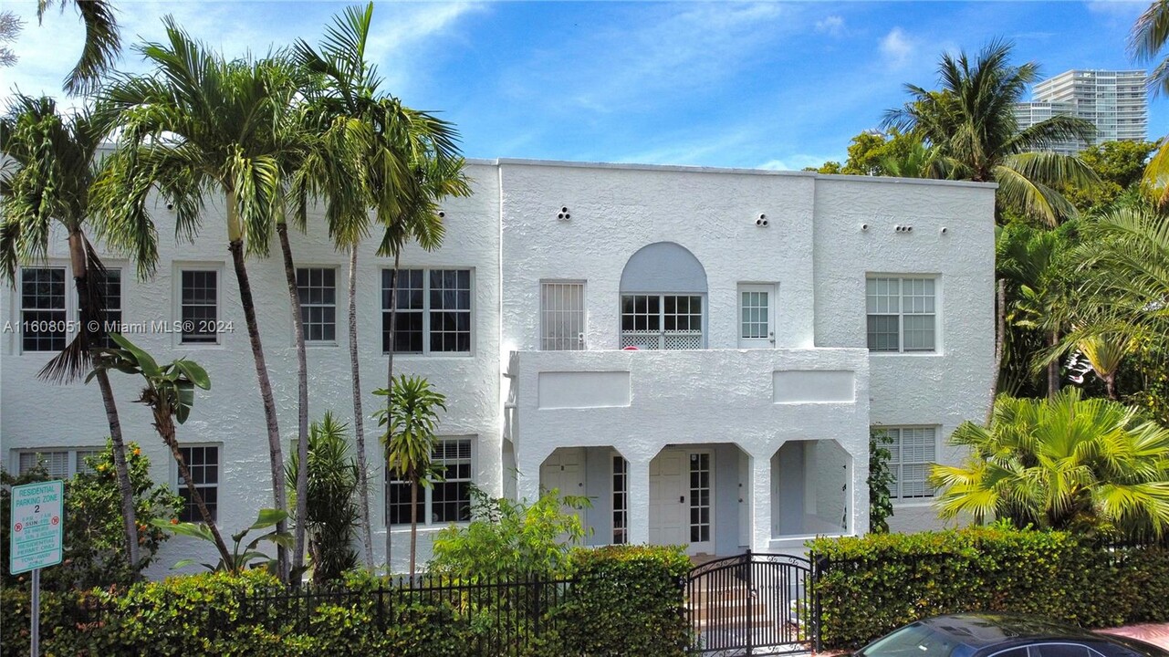 940 7th St, Unit 940A in Miami Beach, FL - Building Photo