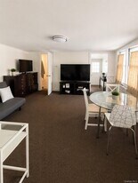 72 Main St in Cold Spring, NY - Building Photo