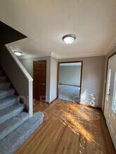 4537 Rosewood Ct in Middletown, OH - Building Photo - Building Photo