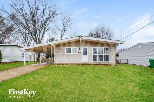 property at 1295 Ensenada Dr