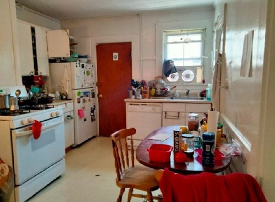 4 Sherman St in Cambridge, MA - Building Photo